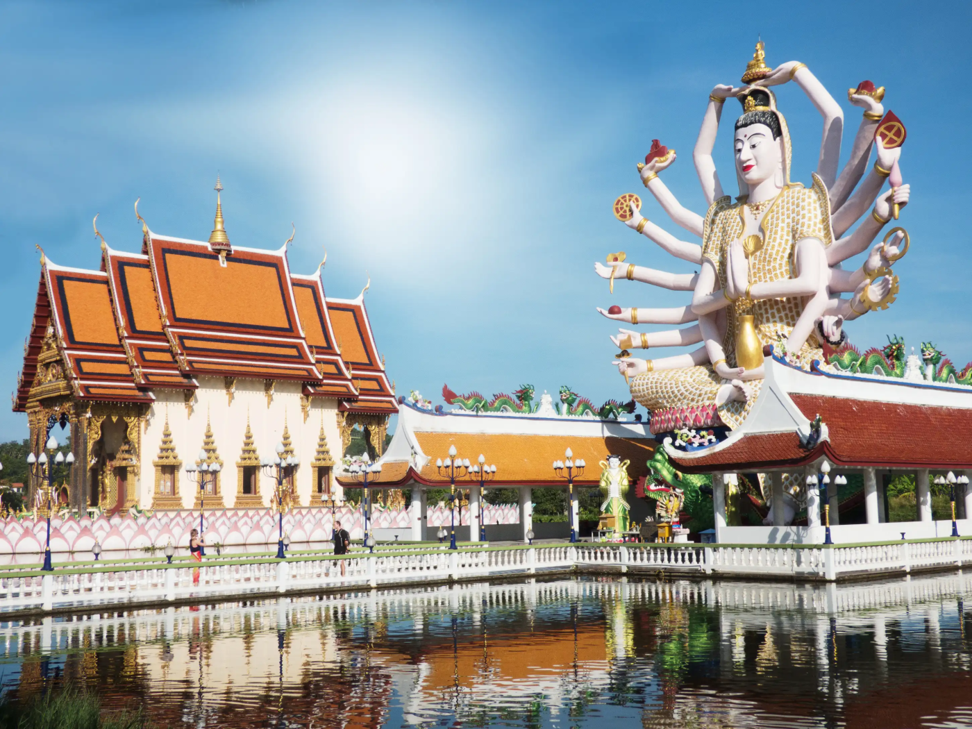 Фото Wat Plai Laem