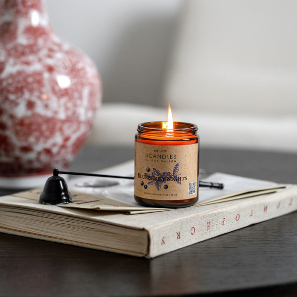 Фото Свеча ароматическая Черничные Ночи