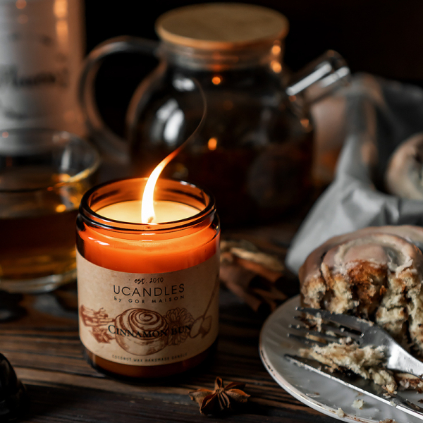 Фото Свеча ароматическая Булочка с Корицей